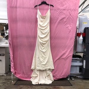 Nicole Miller ivory wedding/formal dress, size 6.